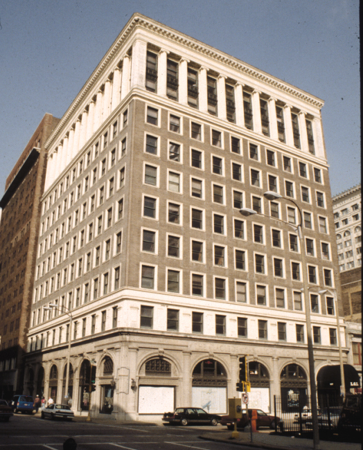 Laclede Gas and Light Company Building, Former